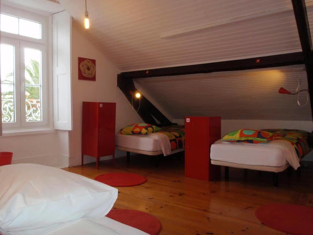 Aveiro Rossio Hostel Екстер'єр фото