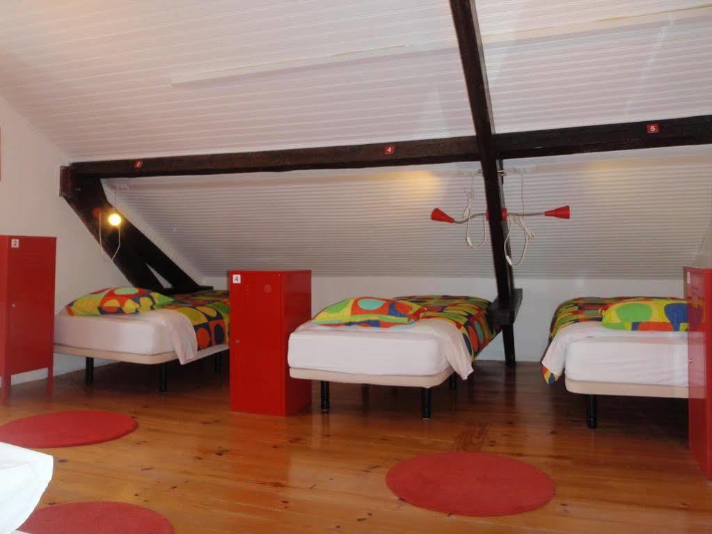 Aveiro Rossio Hostel Екстер'єр фото